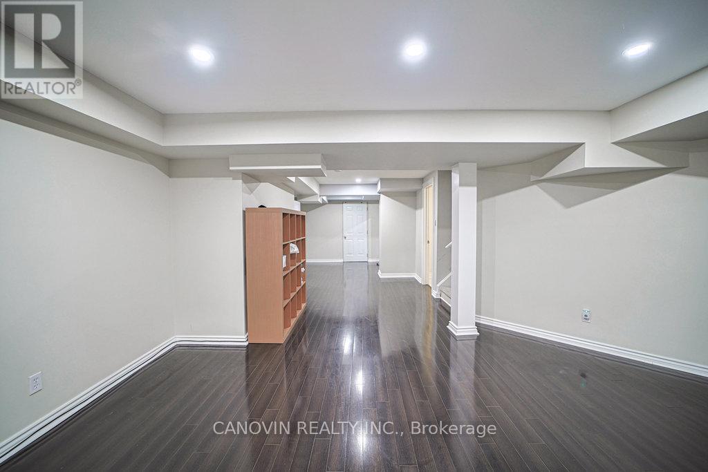 2353 Woodcrest Drive N, Oakville, Ontario  L6M 4S2 - Photo 32 - W12593896