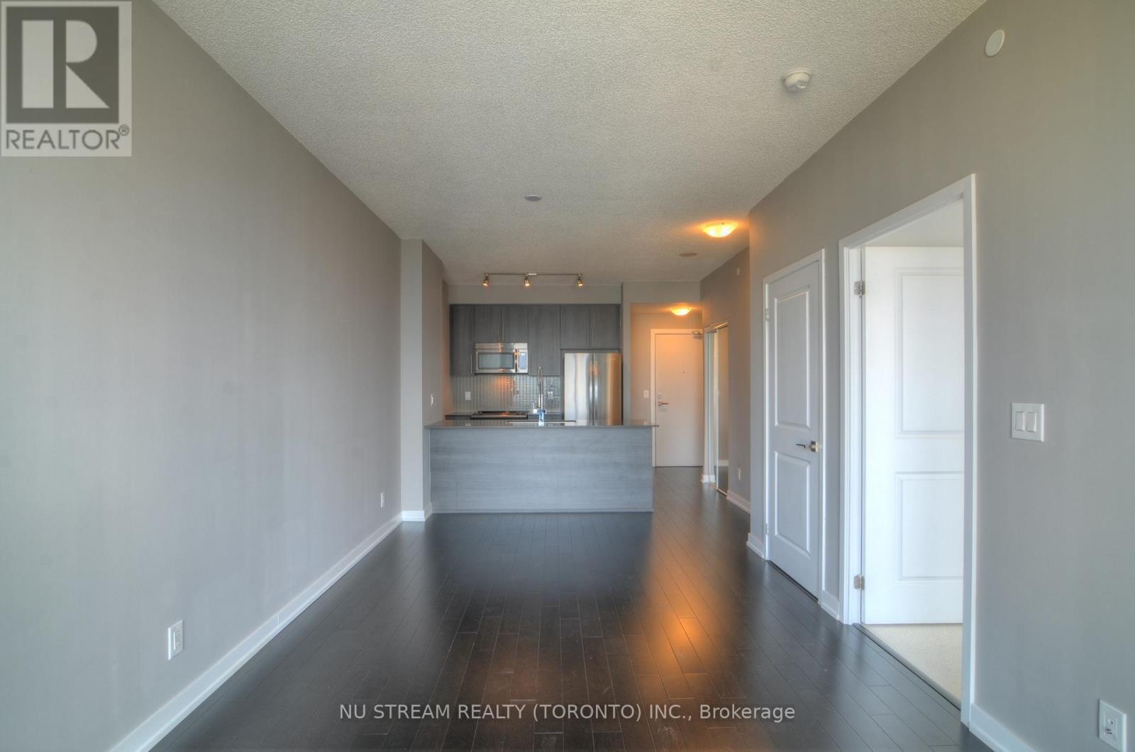 3508 - 510 Curran Place, Mississauga, Ontario  L5B 0J8 - Photo 2 - W12593912