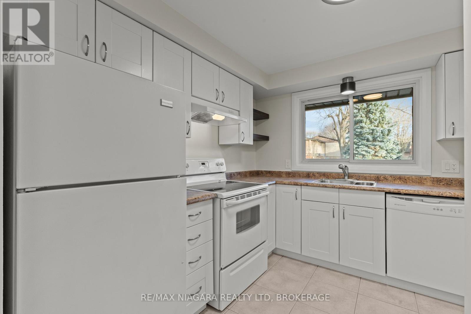 35 - 151 Linwell Road, St. Catharines, Ontario  L2N 6P3 - Photo 17 - X12594044