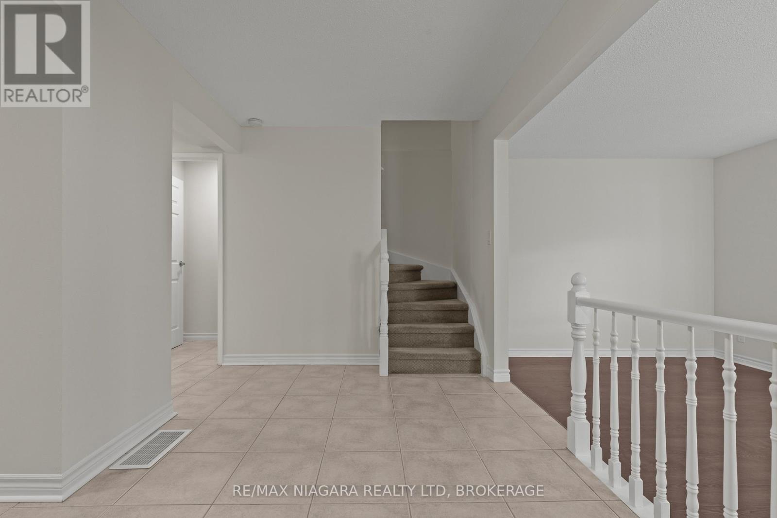 35 - 151 Linwell Road, St. Catharines, Ontario  L2N 6P3 - Photo 7 - X12594044