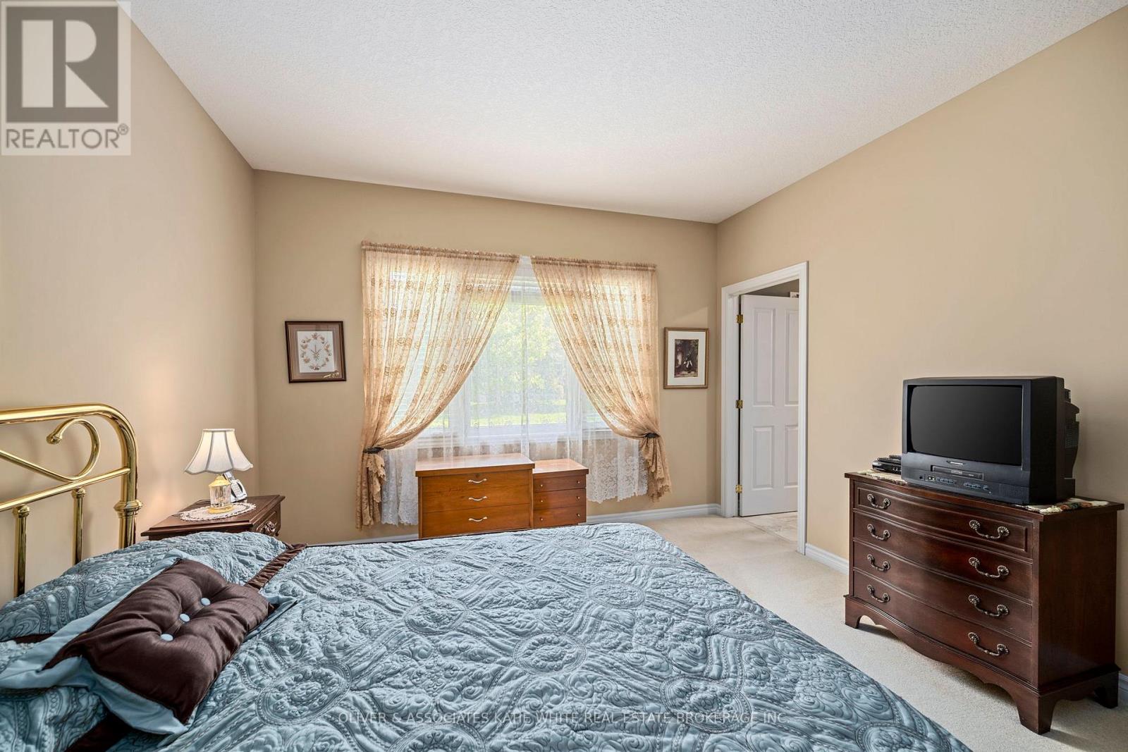 2409 Marlene Stewart Street, London South, Ontario  N6K 5R3 - Photo 14 - X12594014