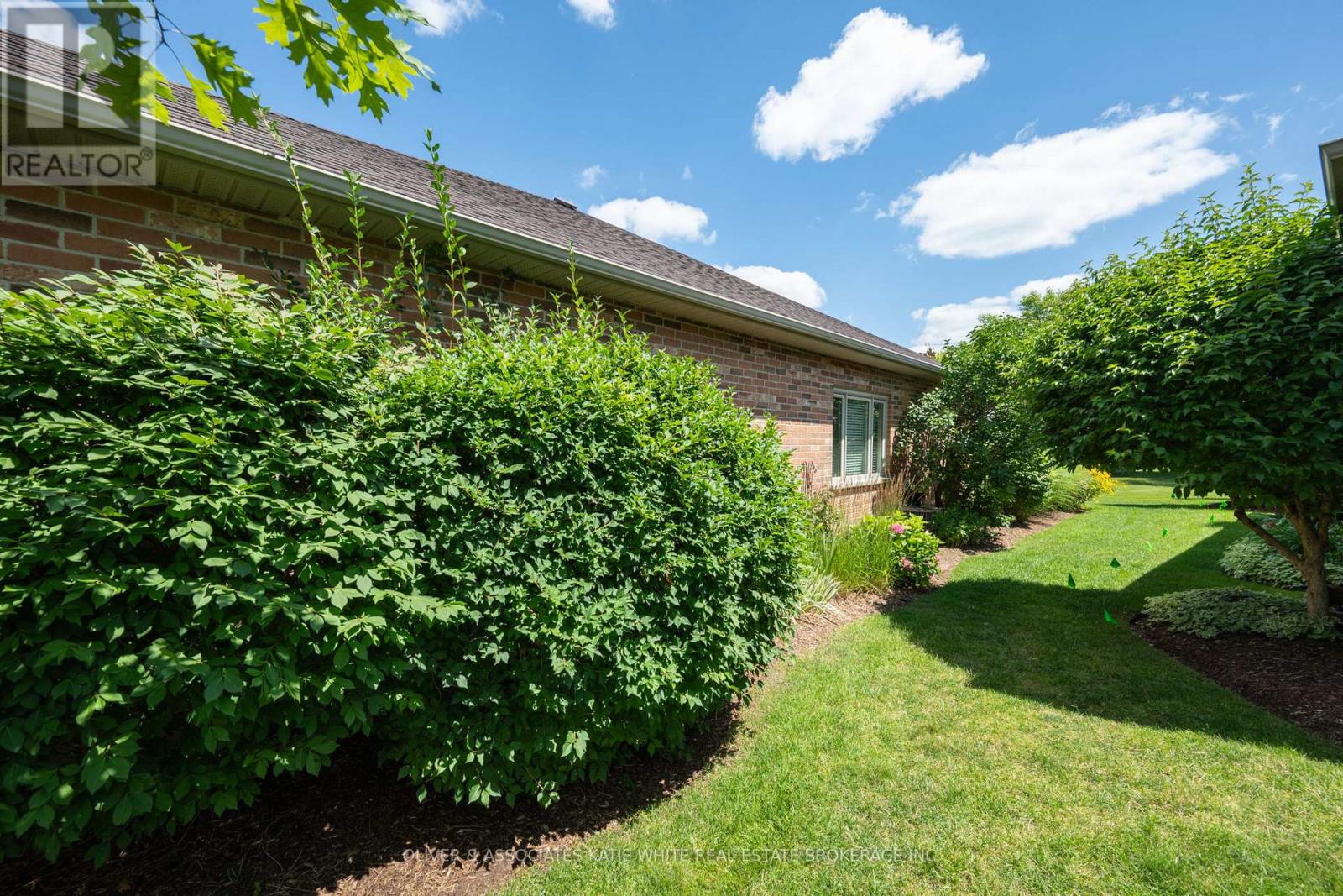 2409 Marlene Stewart Street, London South, Ontario  N6K 5R3 - Photo 27 - X12594014