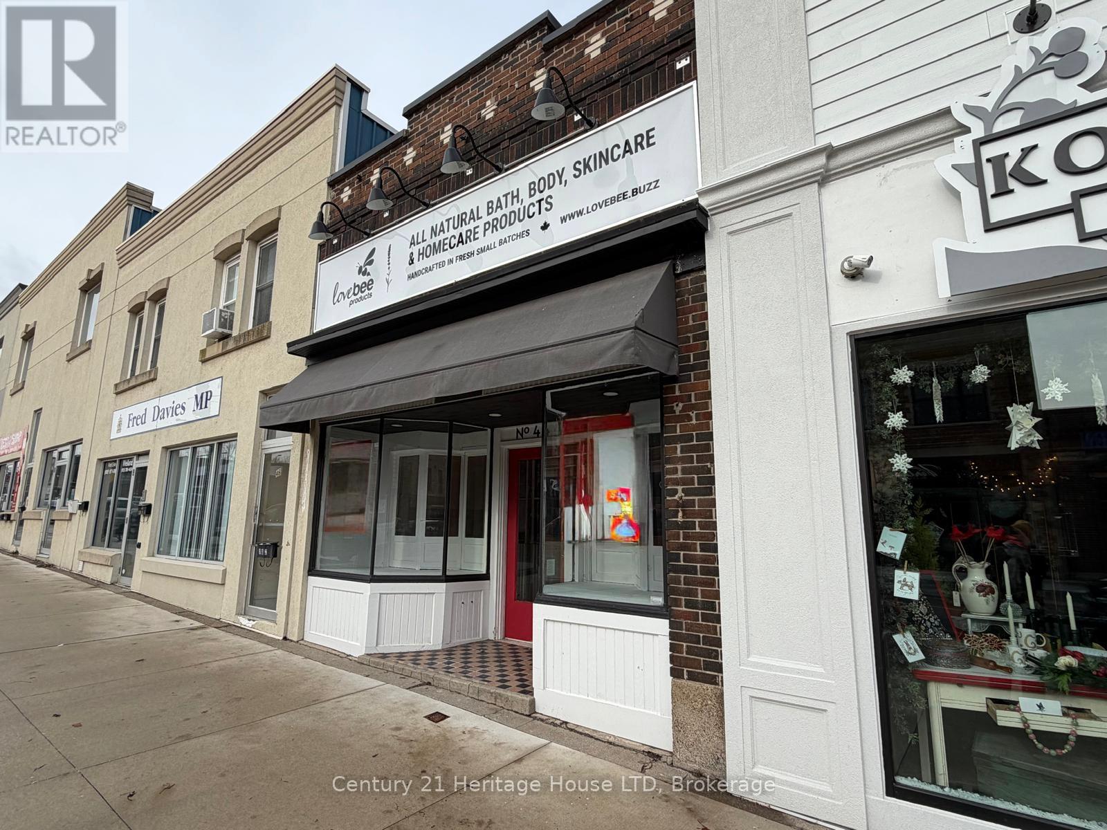 44 Jarvis Street, Fort Erie, Ontario  L2A 2S4 - Photo 7 - X12593626