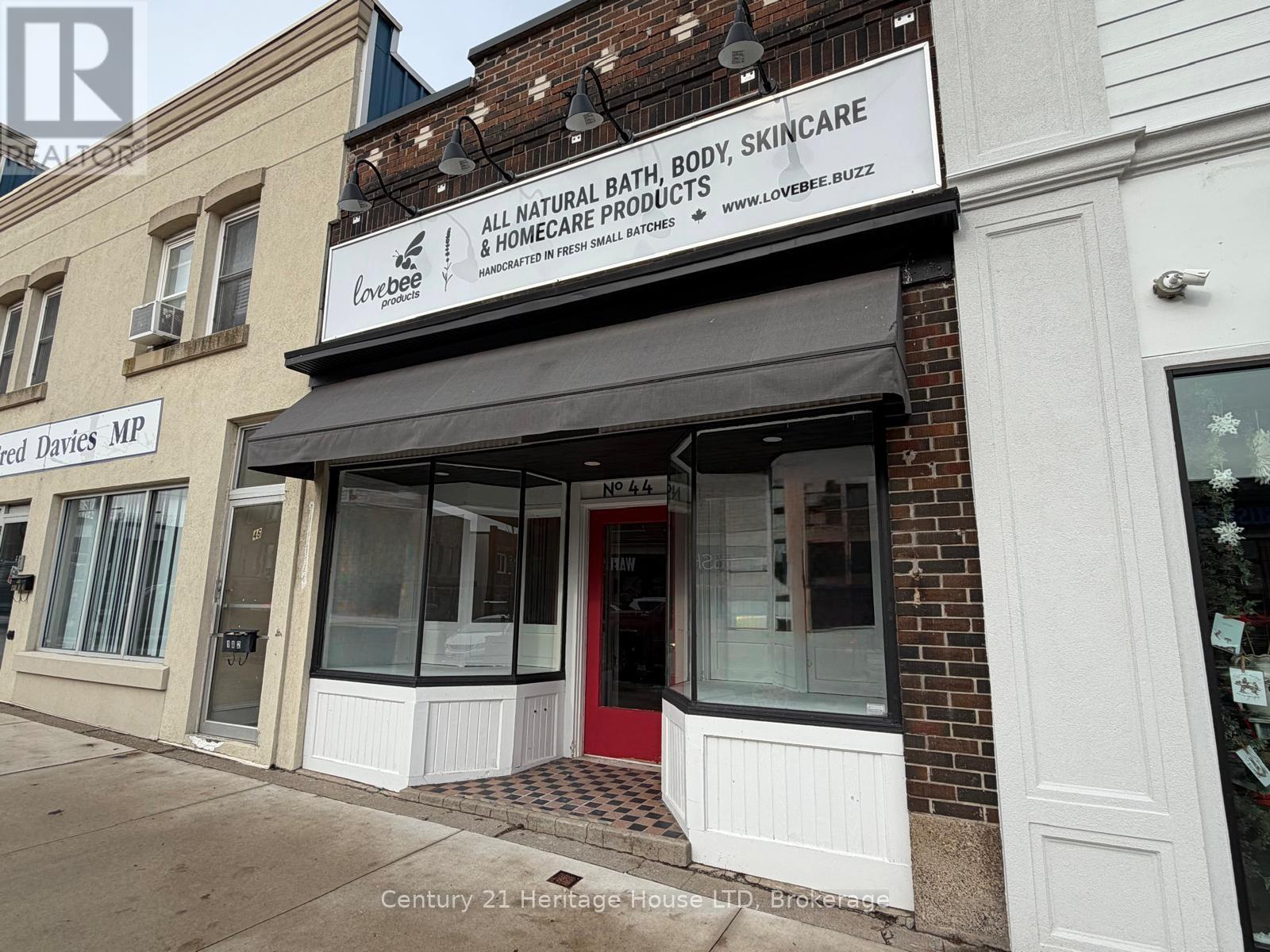 44 Jarvis Street, Fort Erie, Ontario  L2A 2S4 - Photo 5 - X12593626