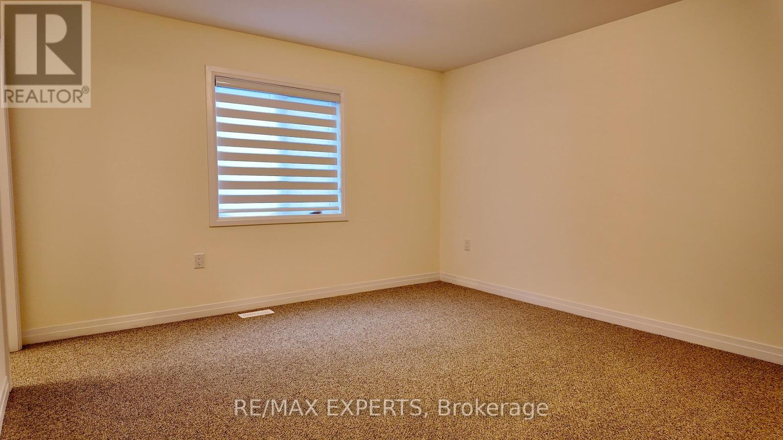 136 Raftis Street, Wellington North, Ontario N0G 1A0 - Photo 11 - X12593700