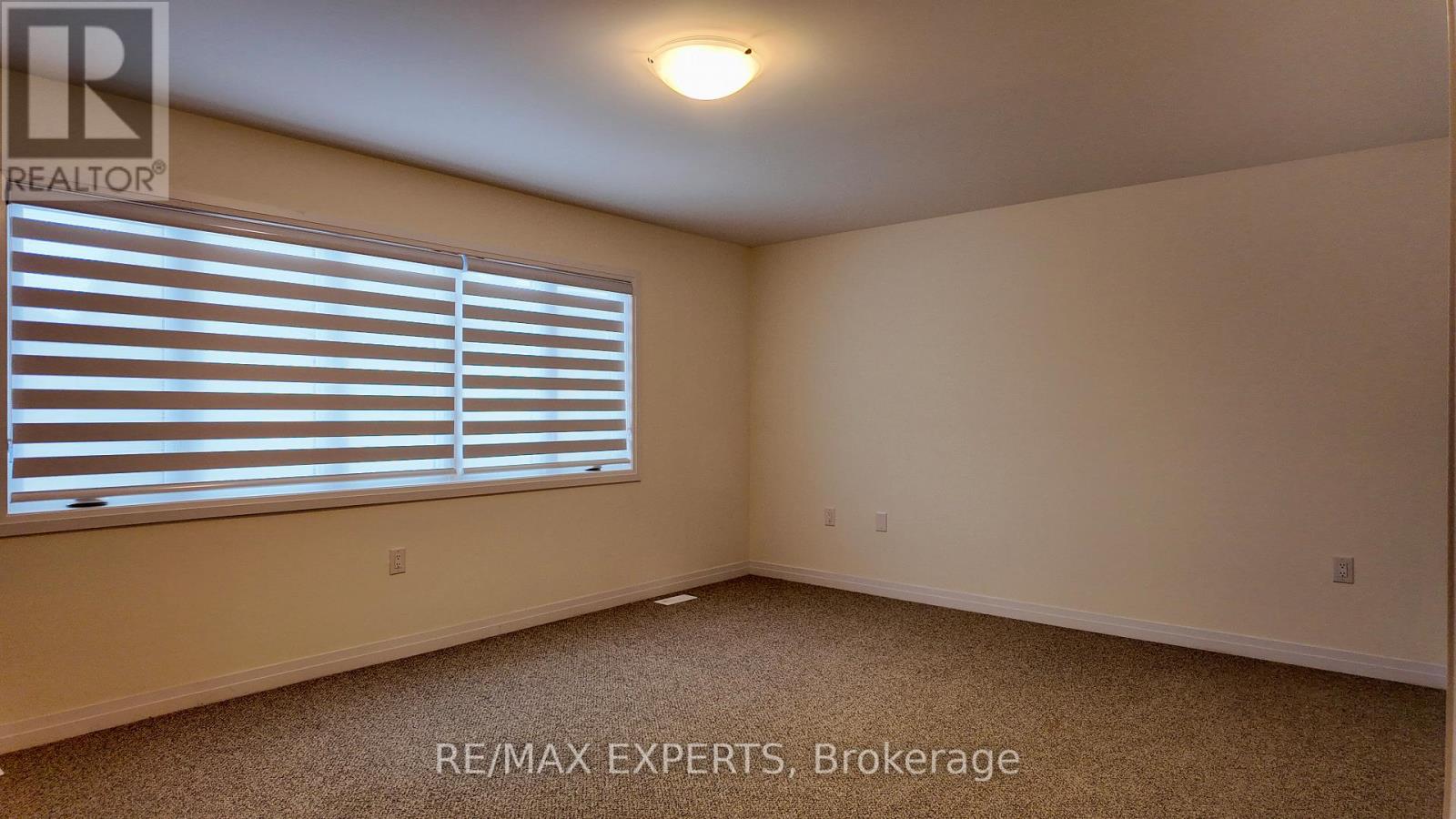 136 Raftis Street, Wellington North, Ontario N0G 1A0 - Photo 12 - X12593700