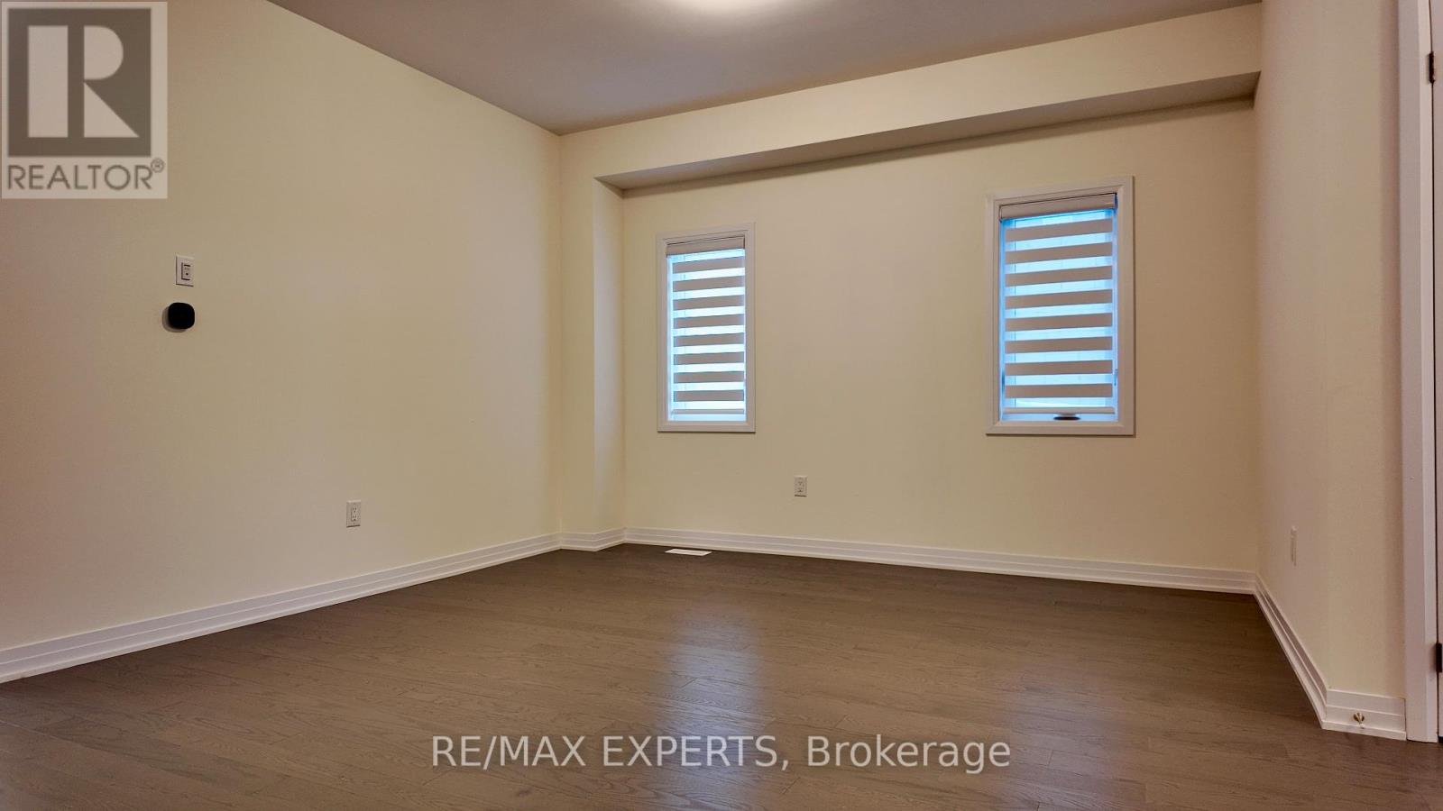 136 Raftis Street, Wellington North, Ontario N0G 1A0 - Photo 3 - X12593700