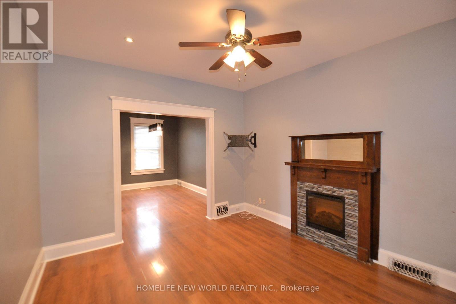 102 Belmont Avenue, Hamilton, Ontario  L8L 7M1 - Photo 4 - X12593732