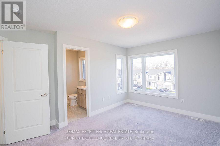 172 - 177 Edge Valley Road, London East (East D), Ontario  N5V 0C5 - Photo 29 - X12593778