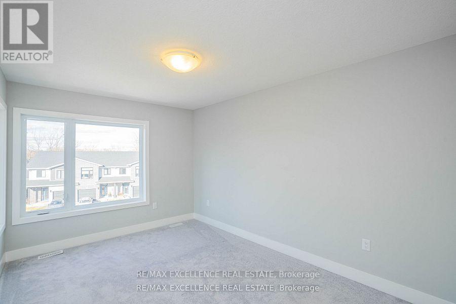 172 - 177 Edge Valley Road, London East (East D), Ontario  N5V 0C5 - Photo 32 - X12593778