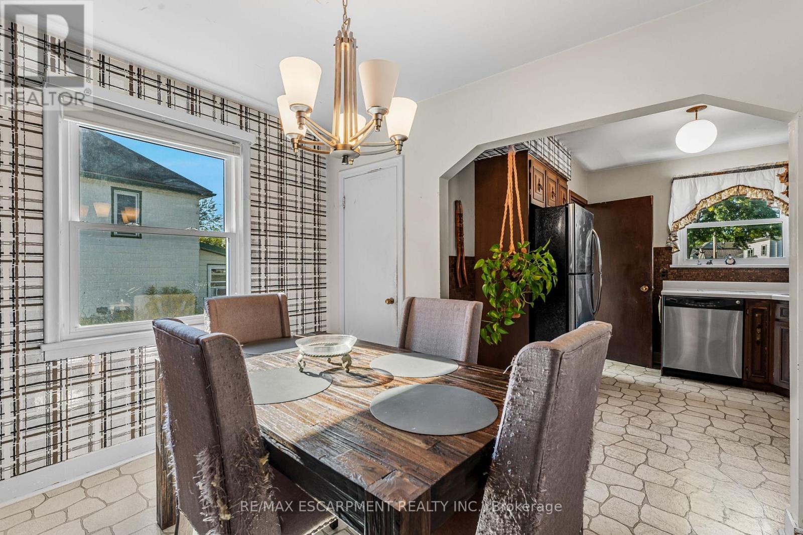 323 North Cayuga Street W, Haldimand, Ontario  N1A 1P4 - Photo 12 - X12593826