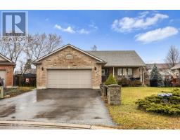 7 FAIRFIELD COURT, Norfolk, Ontario