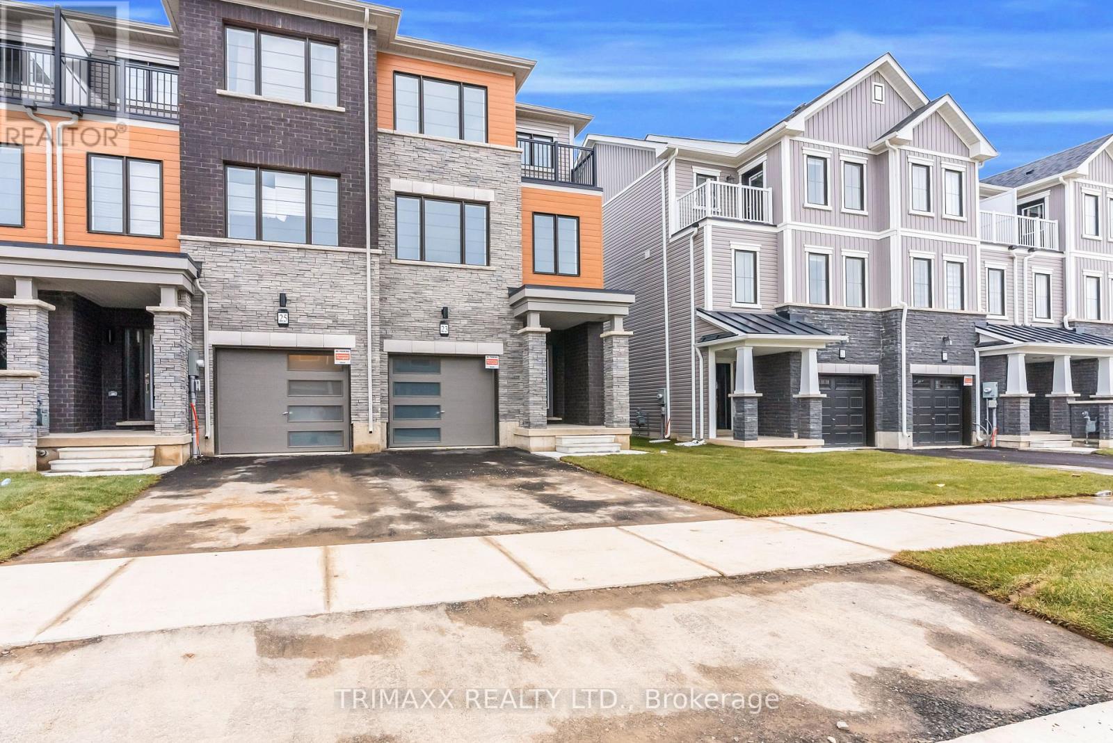 23 Greig Street, Brantford, Ontario  N3T 0W4 - Photo 4 - X12593878