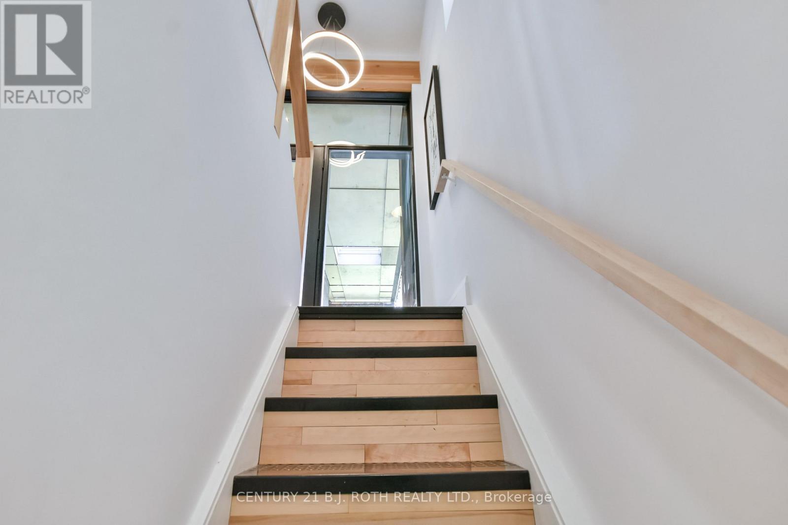 20 Weldon Street, Barrie, Ontario L4M 4J4 - Photo 31 - S12478819