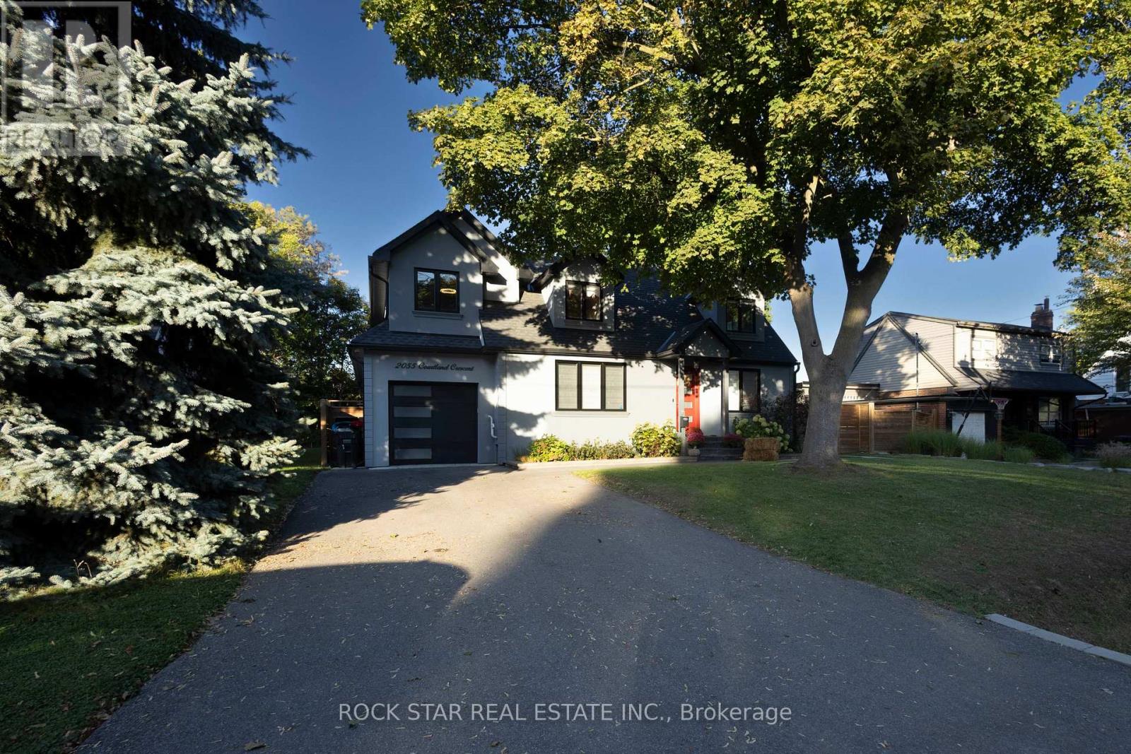 2055 Courtland Crescent, Mississauga, Ontario L4Y 1V1 - Photo 45 - W12460207