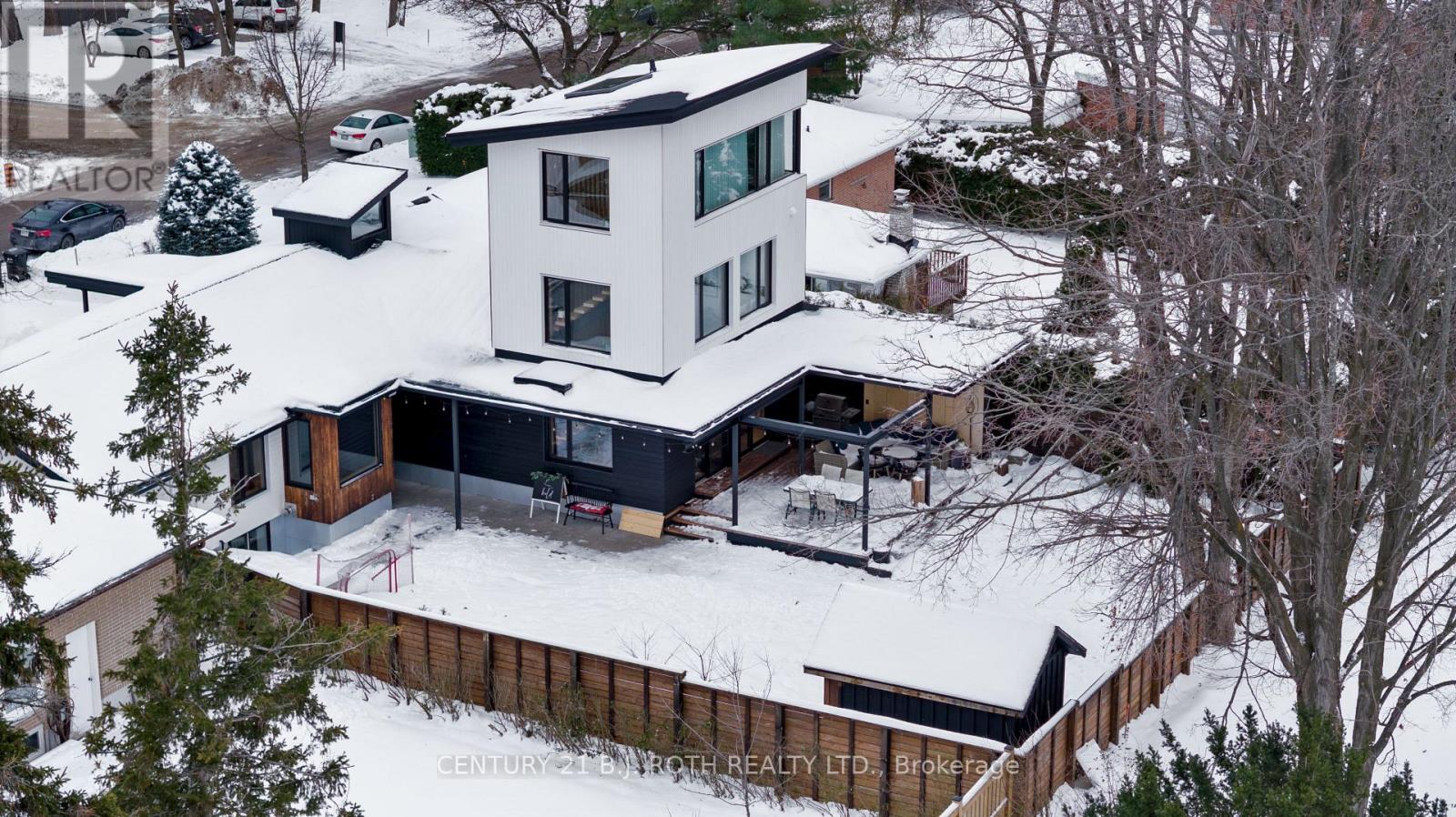 20 Weldon Street, Barrie, Ontario L4M 4J4 - Photo 47 - S12478819