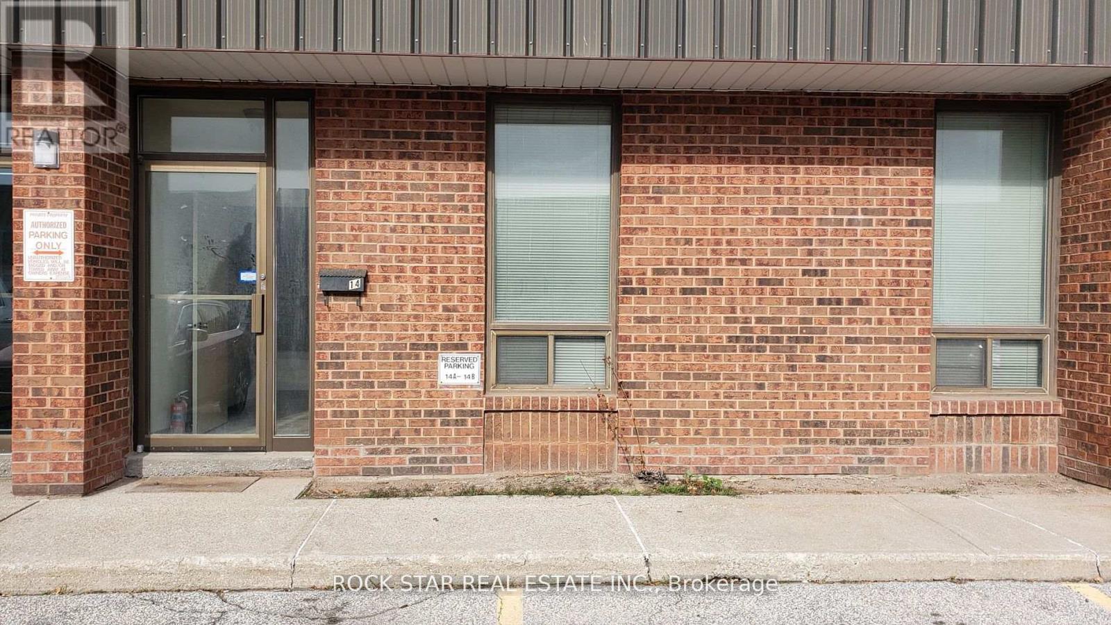 14 - 101 TORO ROAD, Toronto, Ontario