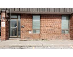 14 - 101 TORO ROAD, Toronto, Ontario