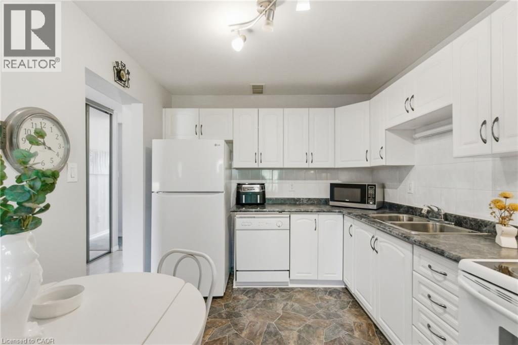 3500 Glen Erin Drive Unit# 6, Mississauga, Ontario  L5L 1W6 - Photo 14 - 40778068