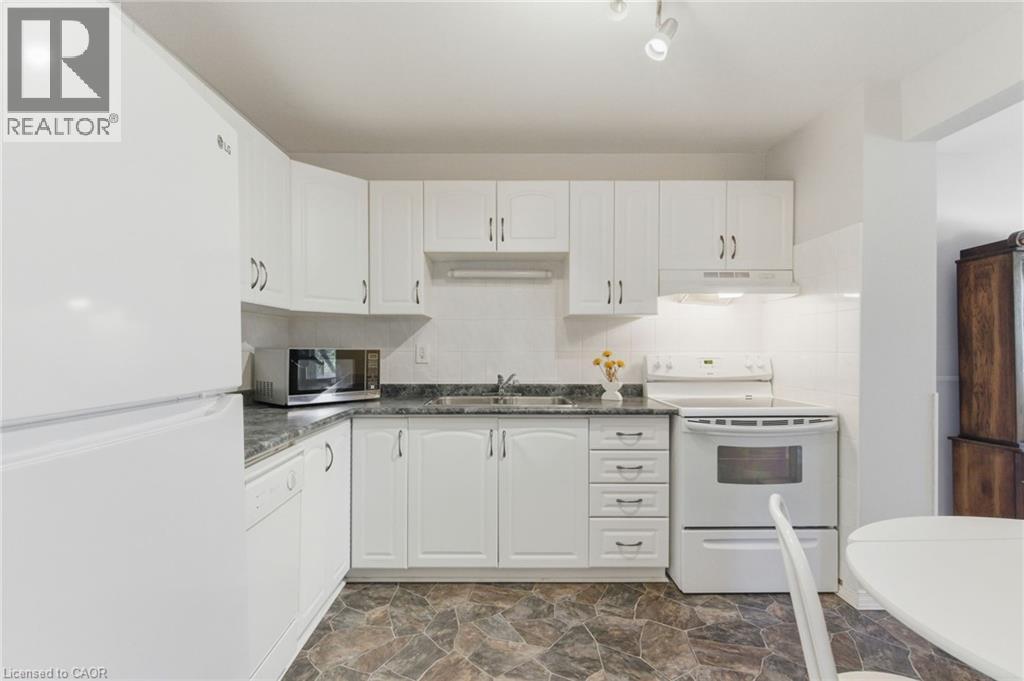 3500 Glen Erin Drive Unit# 6, Mississauga, Ontario  L5L 1W6 - Photo 12 - 40778068