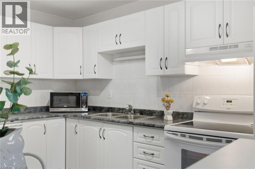 3500 Glen Erin Drive Unit# 6, Mississauga, Ontario  L5L 1W6 - Photo 13 - 40778068