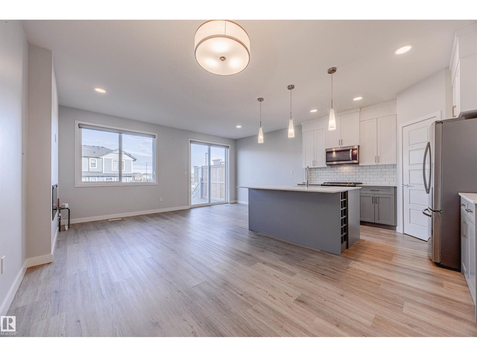 1745 Plum Cr Sw, Edmonton, Alberta  T6X 2Z8 - Photo 5 - E4461418