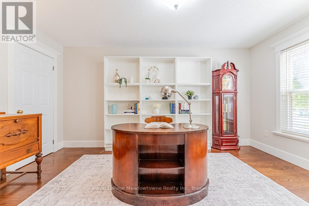 518 Grand Ridge Drive, Cambridge, Ontario  N1S 4Y9 - Photo 23 - X12397913