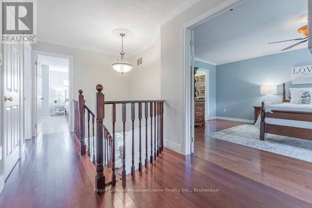 518 Grand Ridge Drive, Cambridge, Ontario  N1S 4Y9 - Photo 24 - X12397913