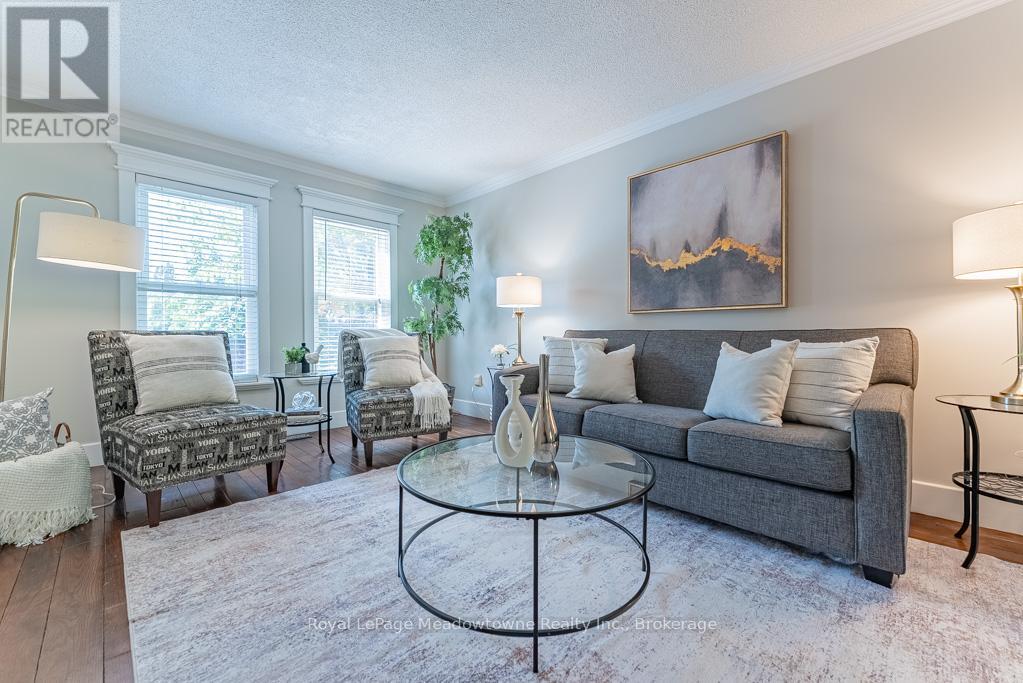 518 Grand Ridge Drive, Cambridge, Ontario  N1S 4Y9 - Photo 8 - X12397913