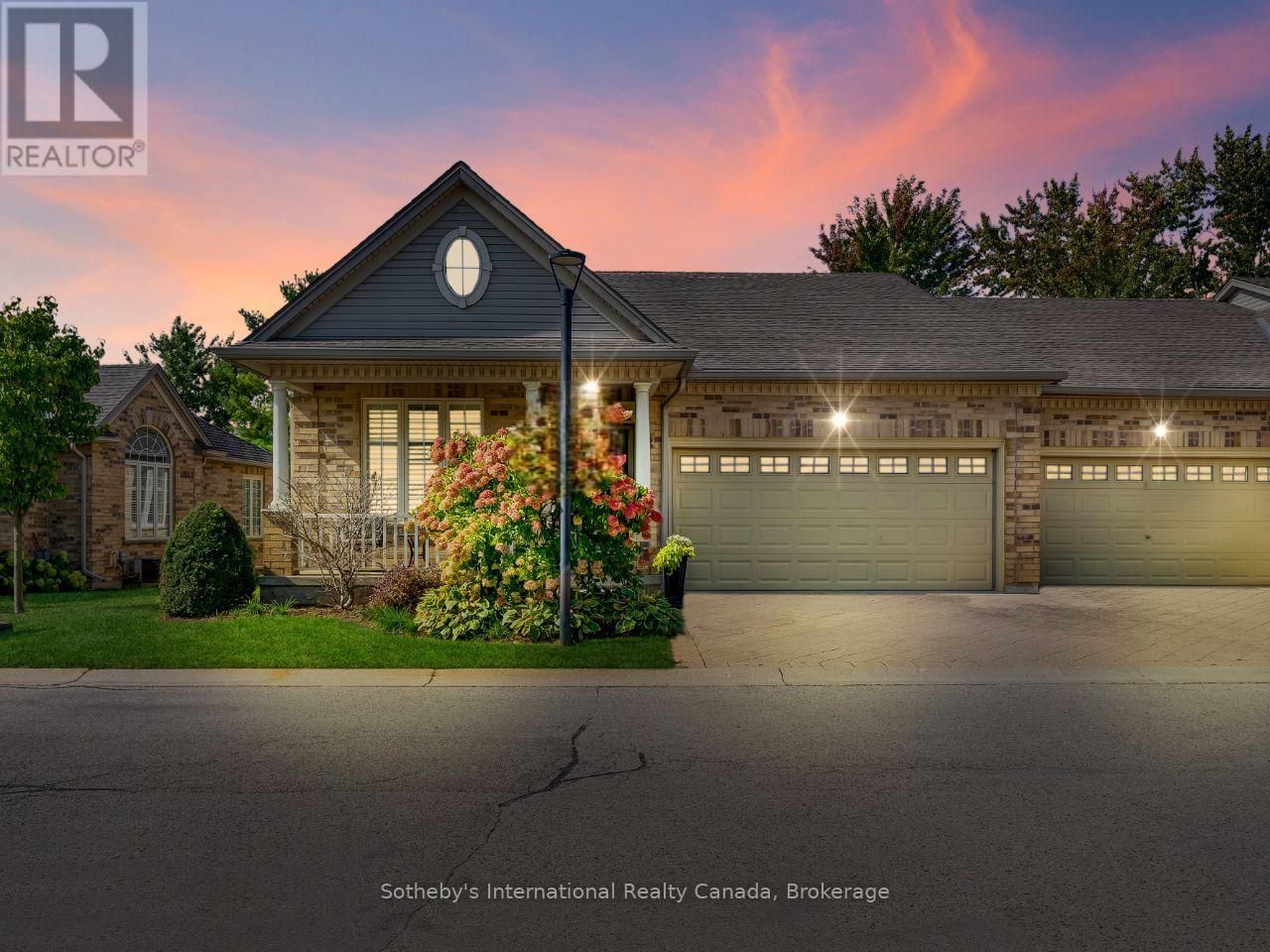 6 - 21 St Johns Drive, Middlesex Centre, Ontario  N0M 1C0 - Photo 1 - X12588086