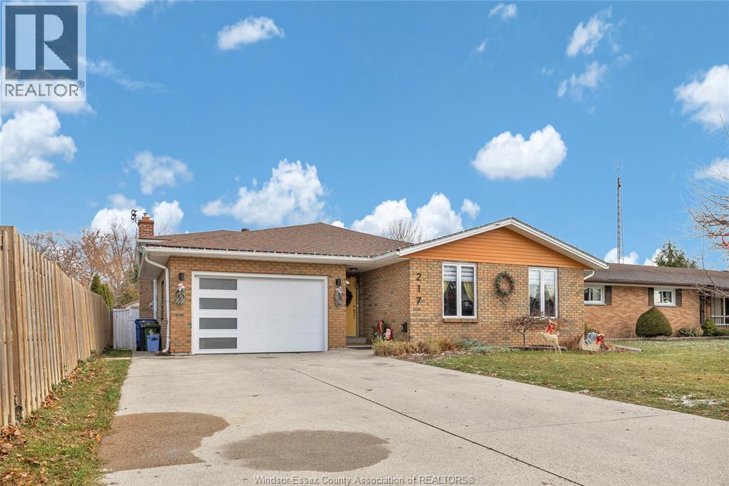 217 Trottier, Belle River, Ontario  N0R 1A0 - Photo 2 - 25030973