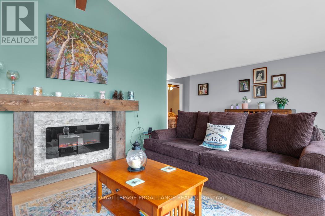 17206 Highway 41, Addington Highlands, Ontario K0H 1K0 - Photo 16 - X12594010