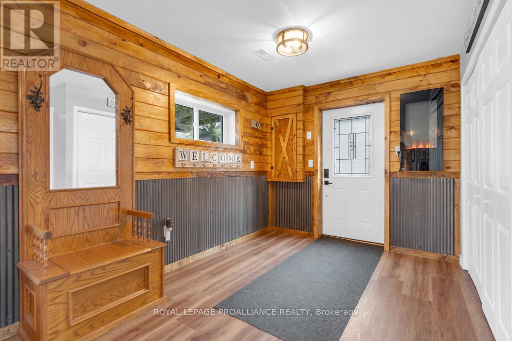 17206 Highway 41, Addington Highlands, Ontario K0H 1K0 - Photo 3 - X12594010