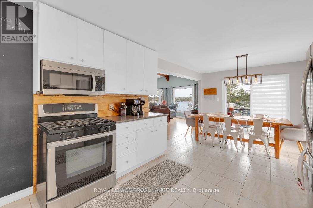 17206 Highway 41, Addington Highlands, Ontario K0H 1K0 - Photo 8 - X12594010