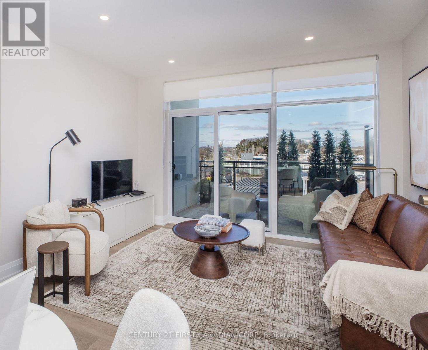 604 - 4286 King Street, Kitchener, Ontario N2P 2E9 - Photo 5 - X12587852