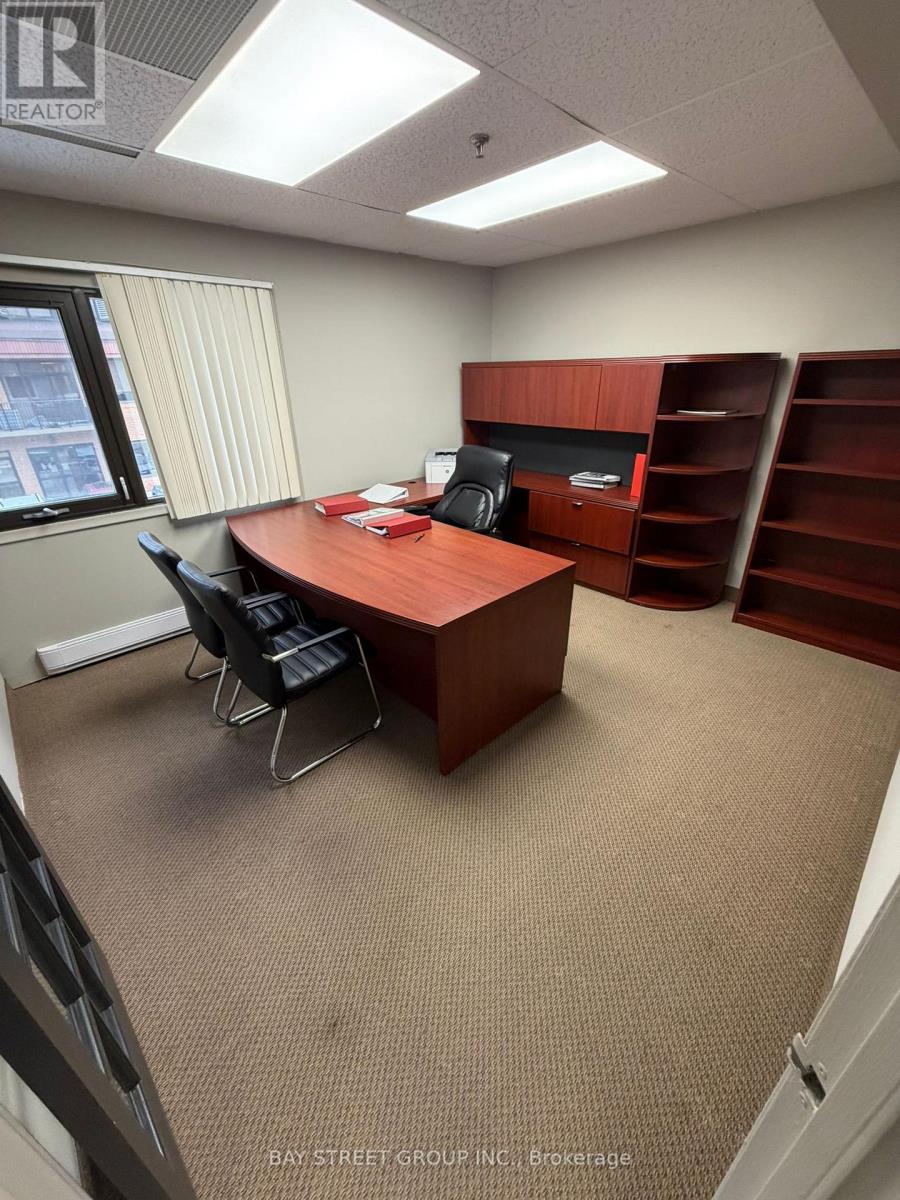 Unknown Address, ,     - Photo 2 - W12584250