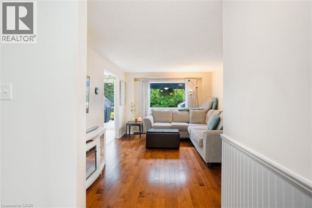 135 Eastforest Trail, Kitchener, Ontario  N2N 3E4 - Photo 6 - 40772599