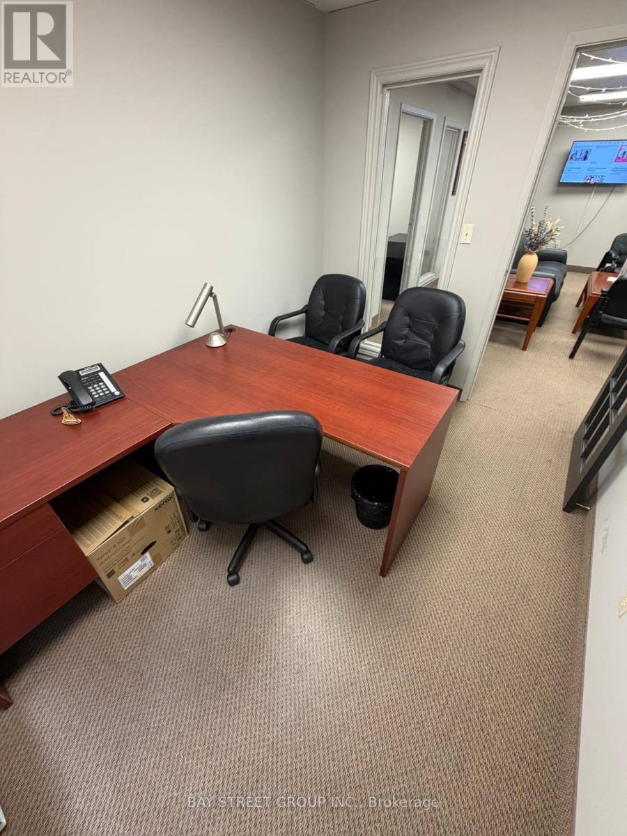 Unknown Address, ,     - Photo 5 - W12584250