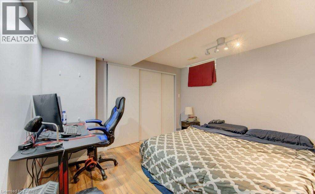 50 Newbury Drive, Kitchener, Ontario  N2N 2X6 - Photo 17 - 40781911