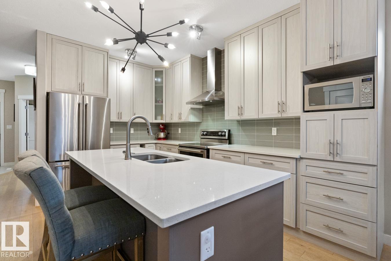 9535 155 St Nw, Edmonton, Alberta  T5P 2K3 - Photo 2 - E4461436