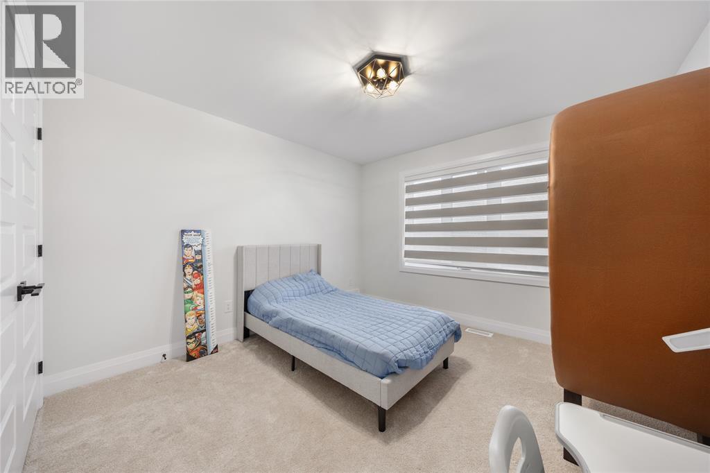 875 Magnolia Lane, Sarnia, Ontario N7S 0G3 - Photo 19 - 25029462