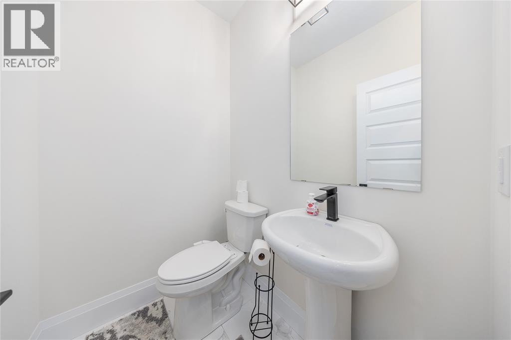 875 Magnolia Lane, Sarnia, Ontario N7S 0G3 - Photo 28 - 25029462