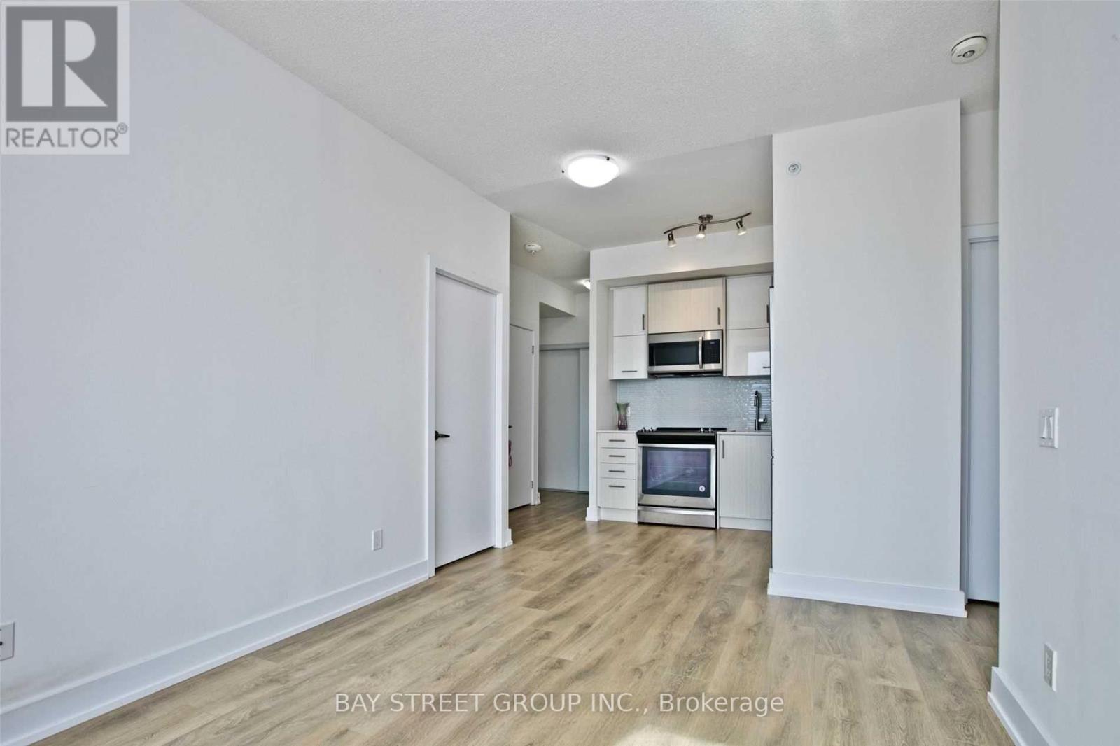 1211 - 128 Fairview Mall Drive, Toronto, Ontario  M2J 2Z1 - Photo 11 - C12593970