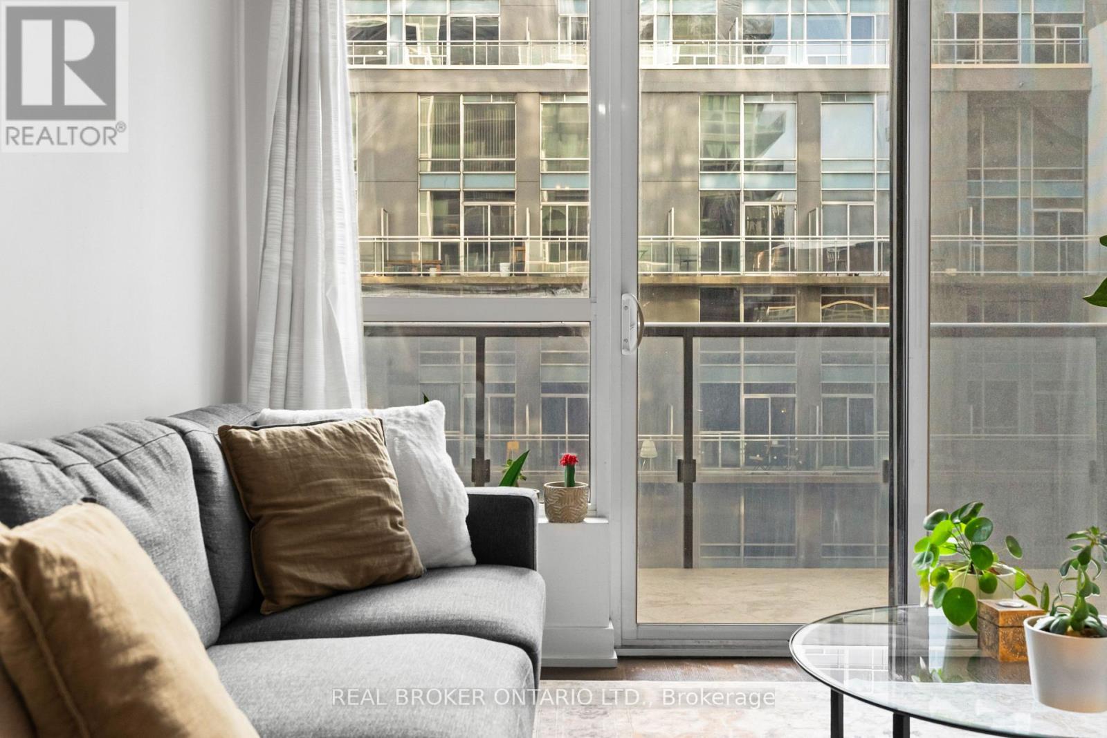 427 - 1030 King Street W, Toronto (Niagara), Ontario  M6K 0B4 - Photo 16 - C12593972