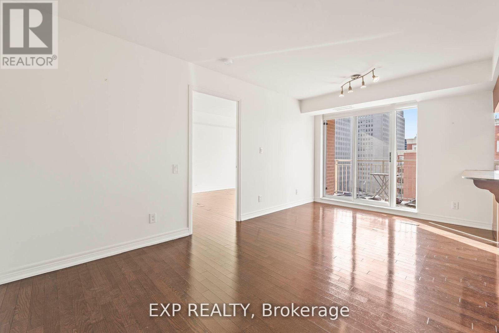 1101 - 60 St Clair Avenue W, Toronto, Ontario  M4V 1M7 - Photo 11 - C12594016