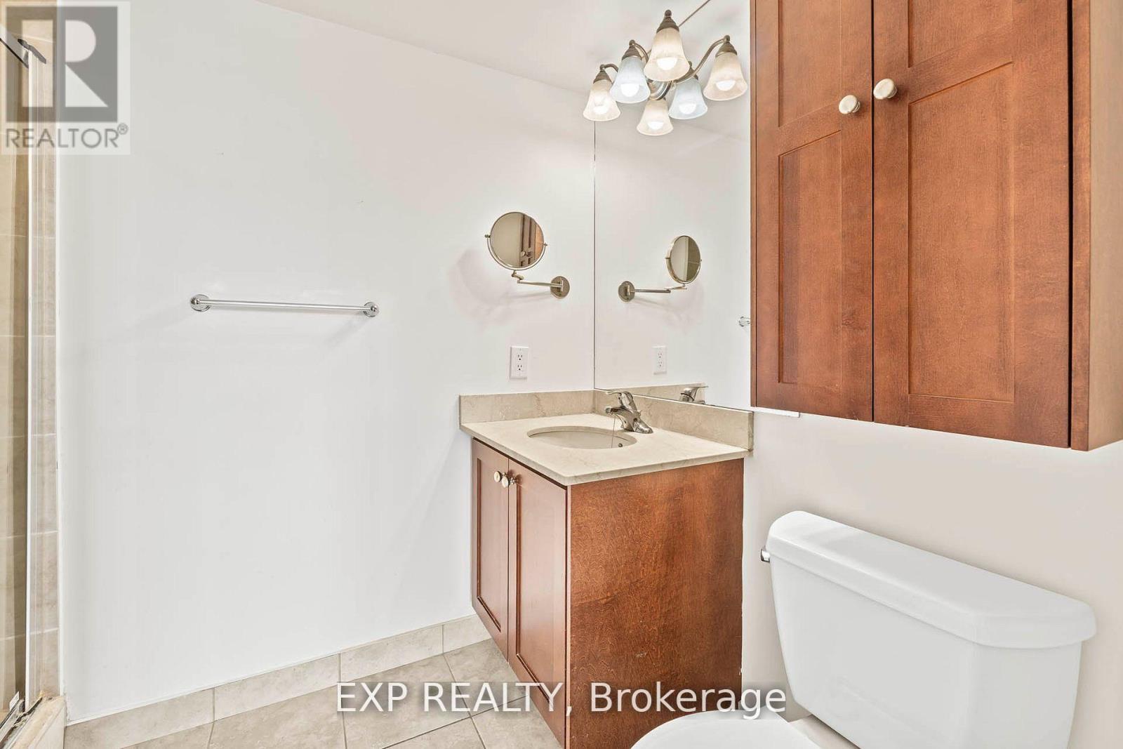 1101 - 60 St Clair Avenue W, Toronto, Ontario  M4V 1M7 - Photo 14 - C12594016