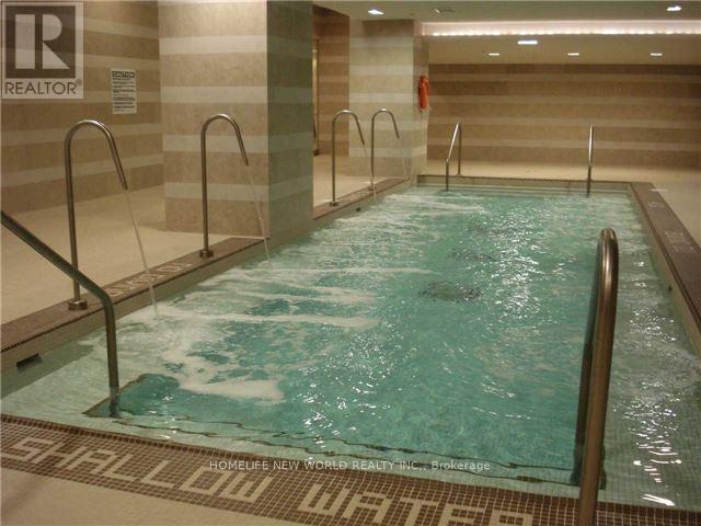 1211 - 70 Roehampton Avenue, Toronto, Ontario  M4P 1R2 - Photo 11 - C12594034