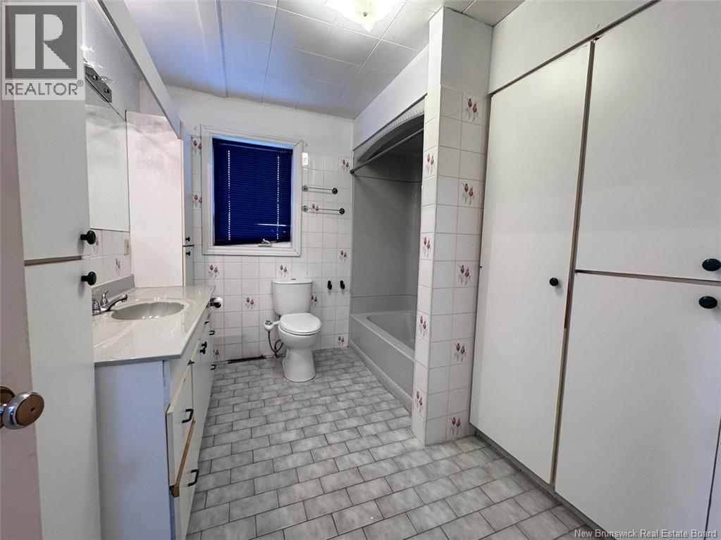 53 Principale Street, Rivière-Verte, New Brunswick  E7C 2R5 - Photo 11 - NB130740
