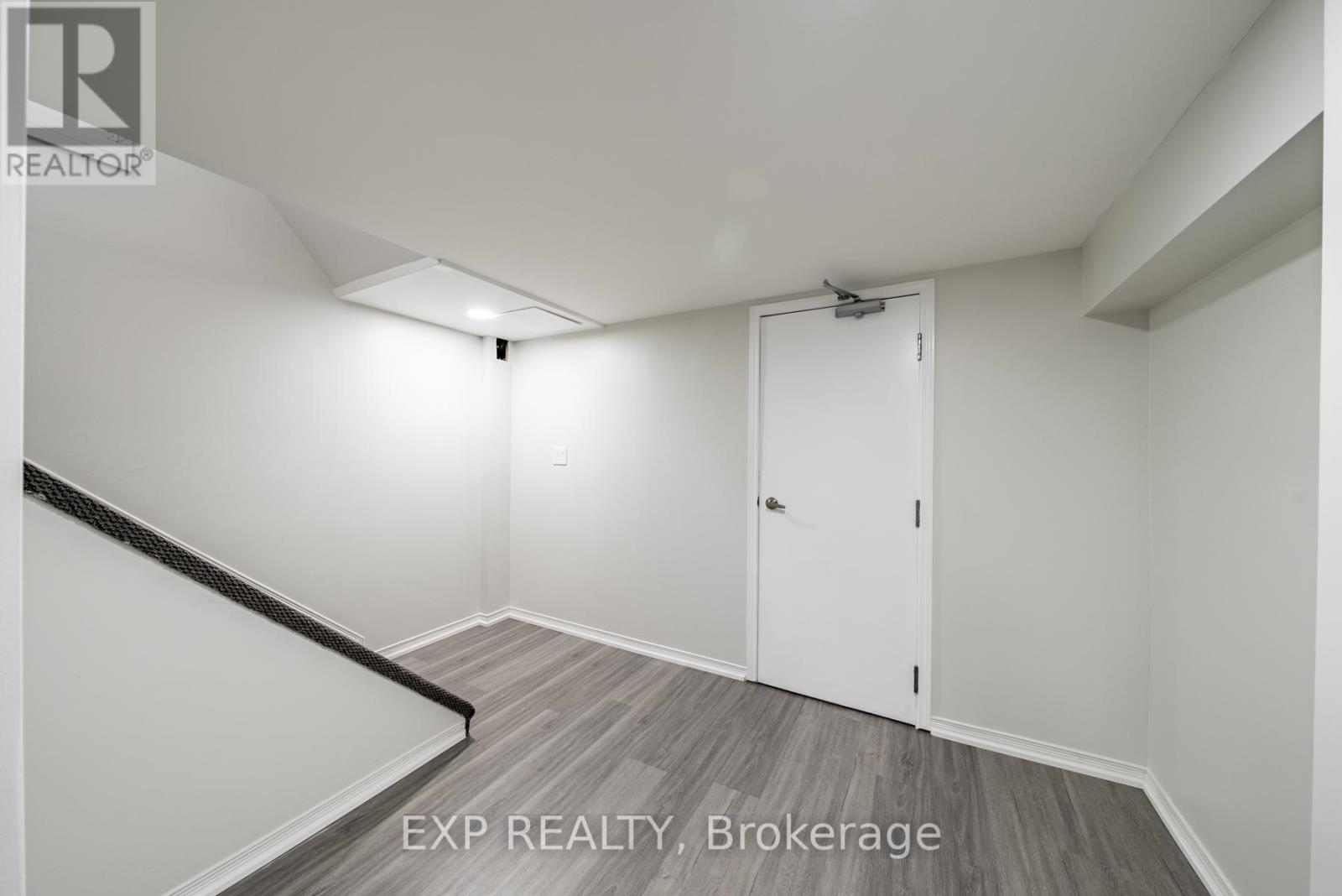 Lower - 870 Modlin Road, Pickering, Ontario  L1W 1V7 - Photo 8 - E12594008