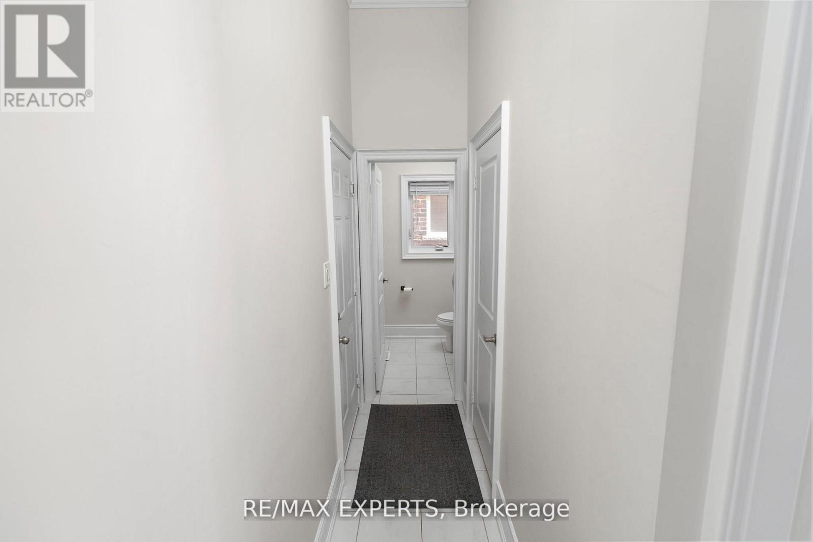 1430 Farrow Crescent, Innisfil, Ontario  L9S 0L6 - Photo 10 - N12593992